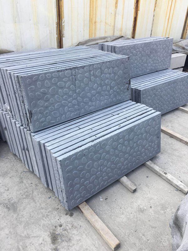 電纜溝蓋板的一個(gè)重要部分是塑料模那么應(yīng)該注意什么呢？