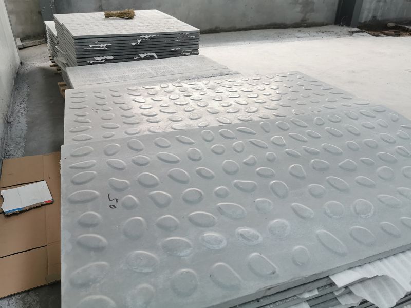 RPC蓋板安裝效果