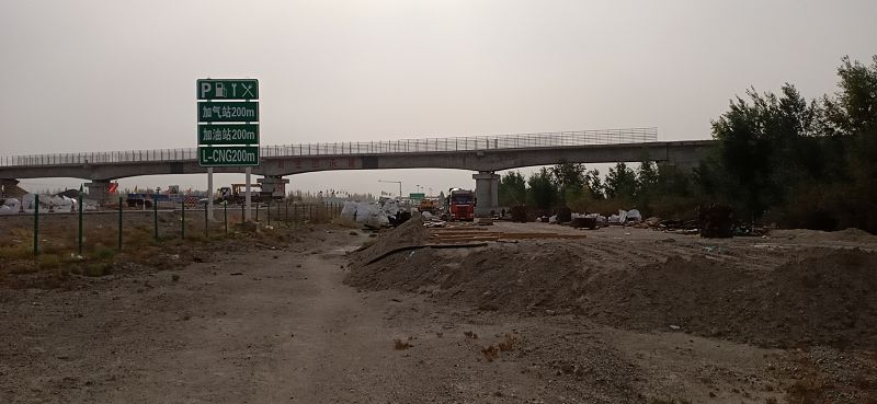 復(fù)合電纜溝蓋板敷設(shè)時(shí)的注意事項(xiàng)?